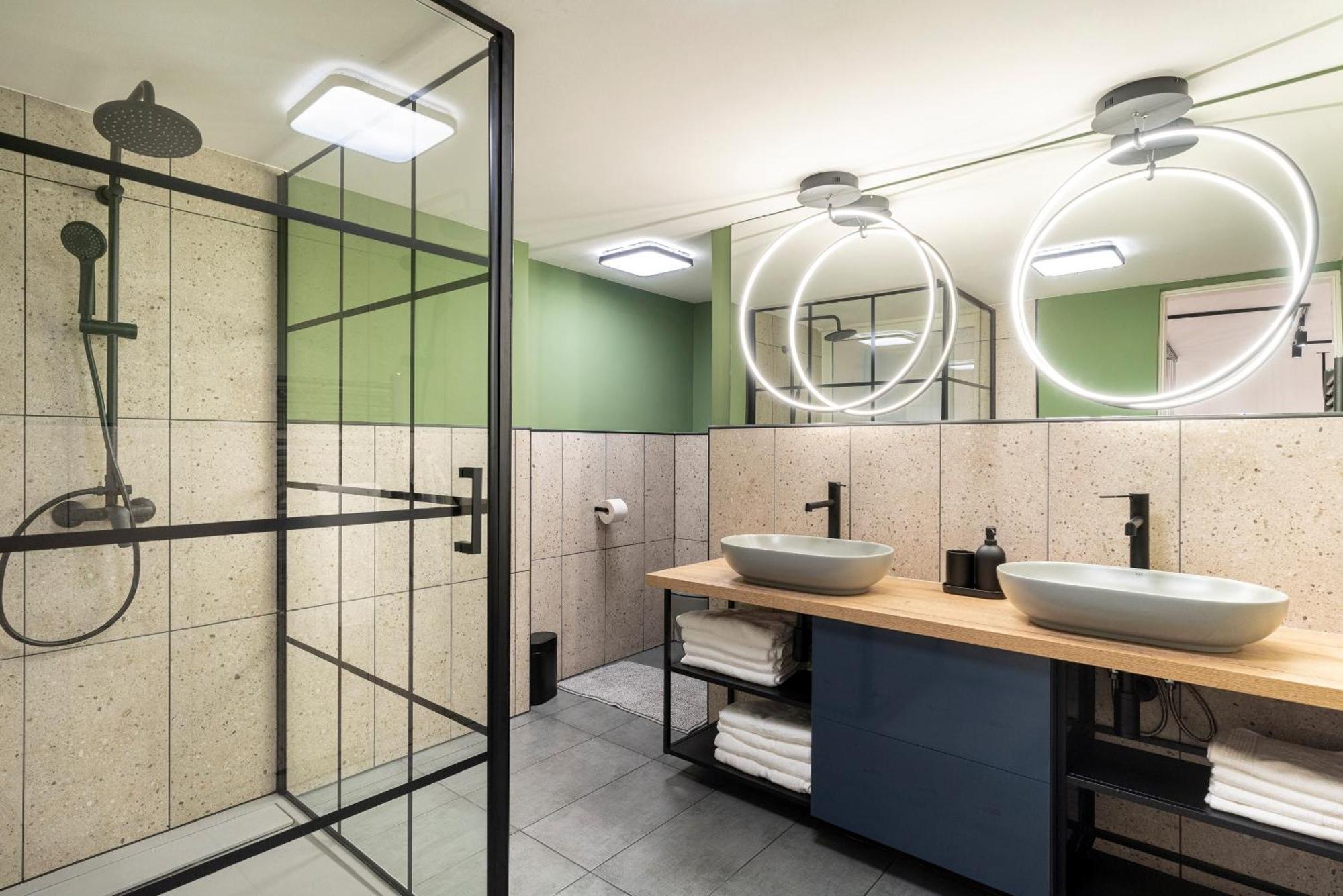 Opera 18 Apartment Budapest Eksteriør bilde
