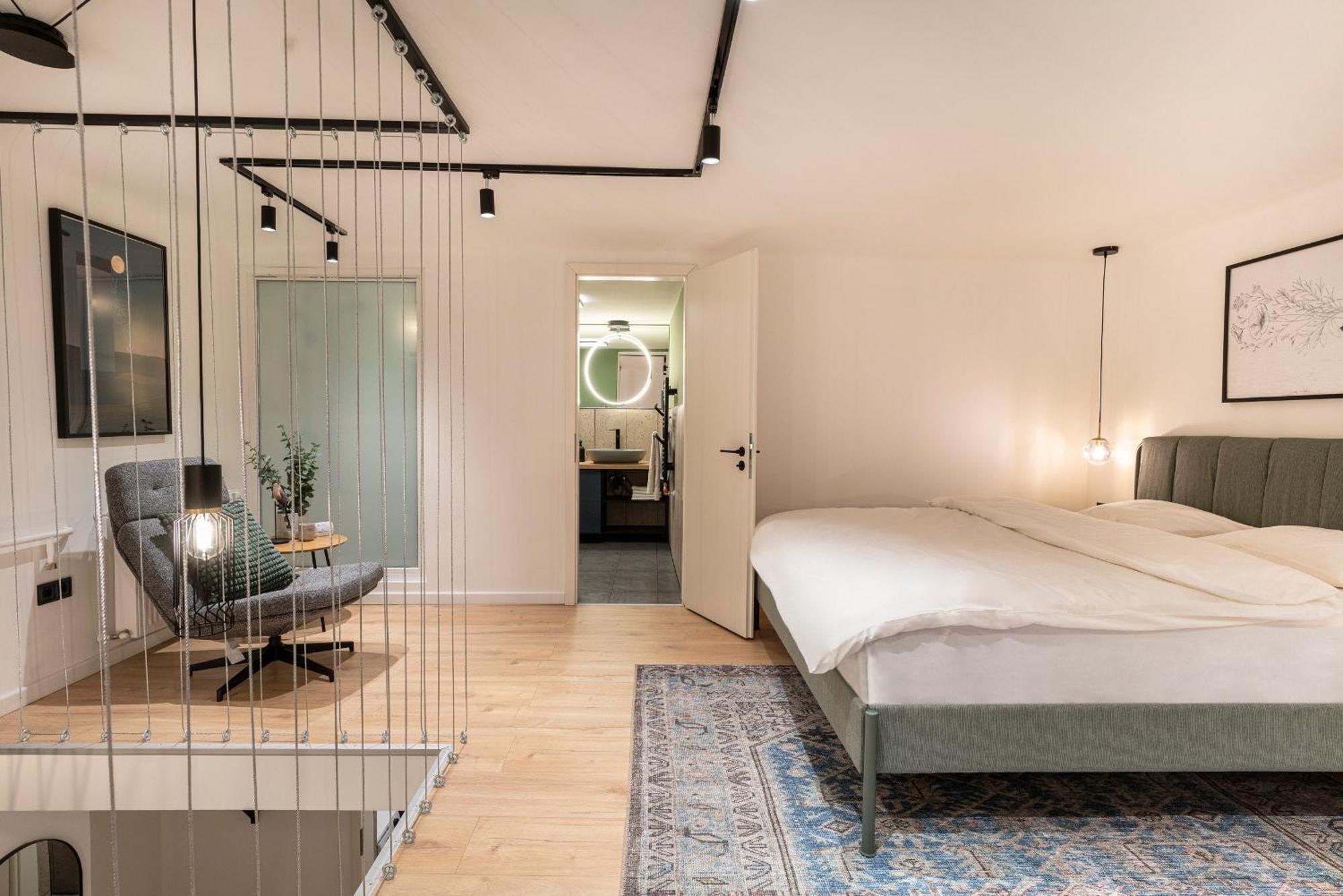 Opera 18 Apartment Budapest Eksteriør bilde